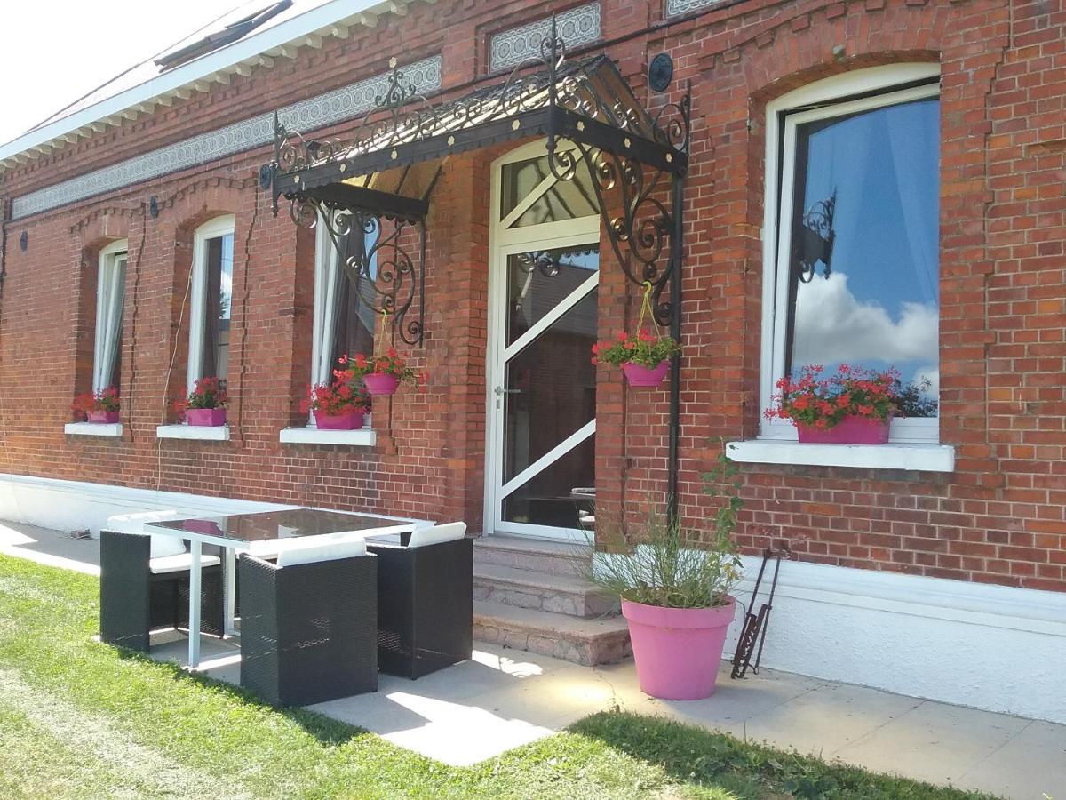 Chambre D'Hotes "Coquelicot" Nurlu Exterior foto